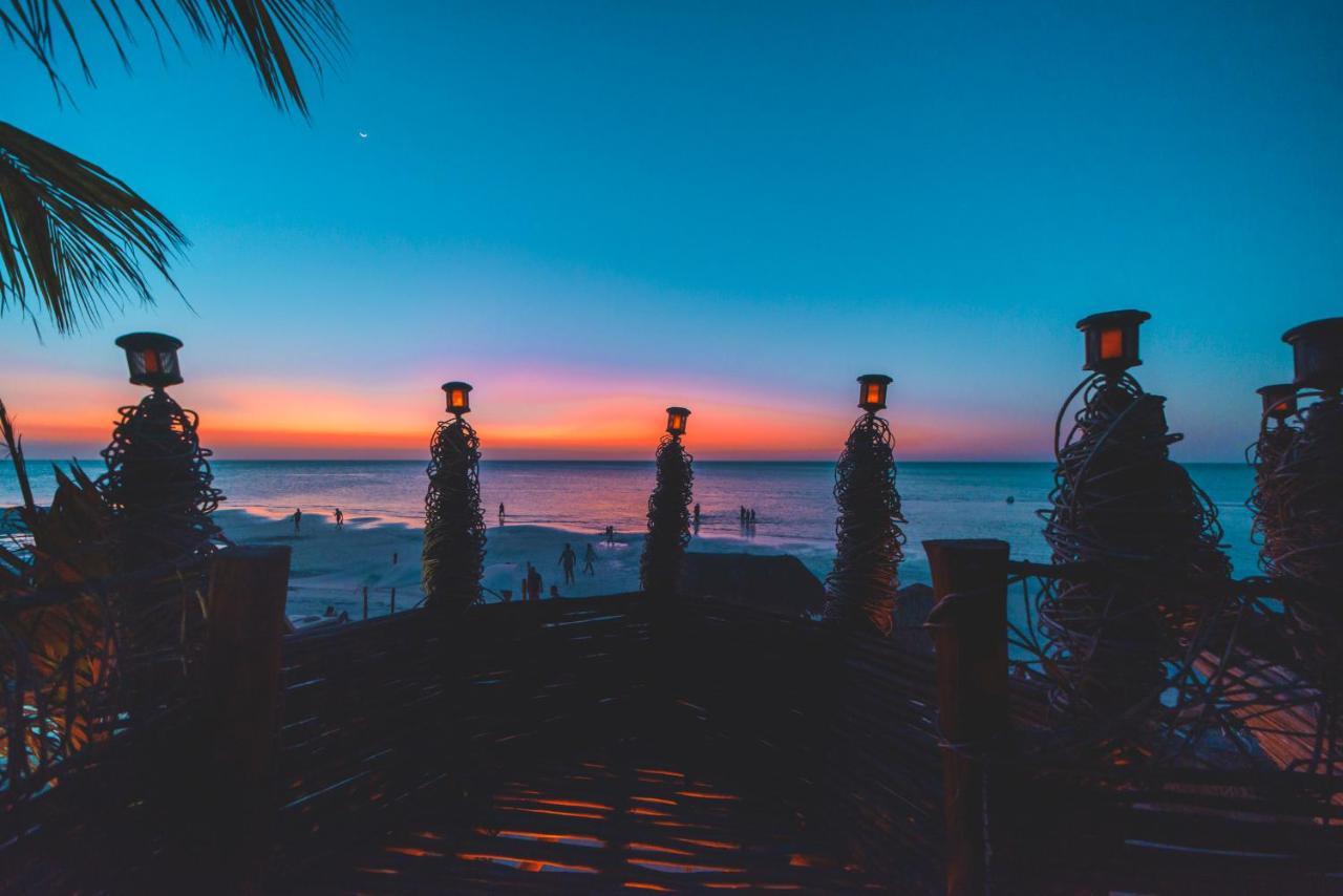 Hotel Villas Tiburon Isla Holbox Exterior photo