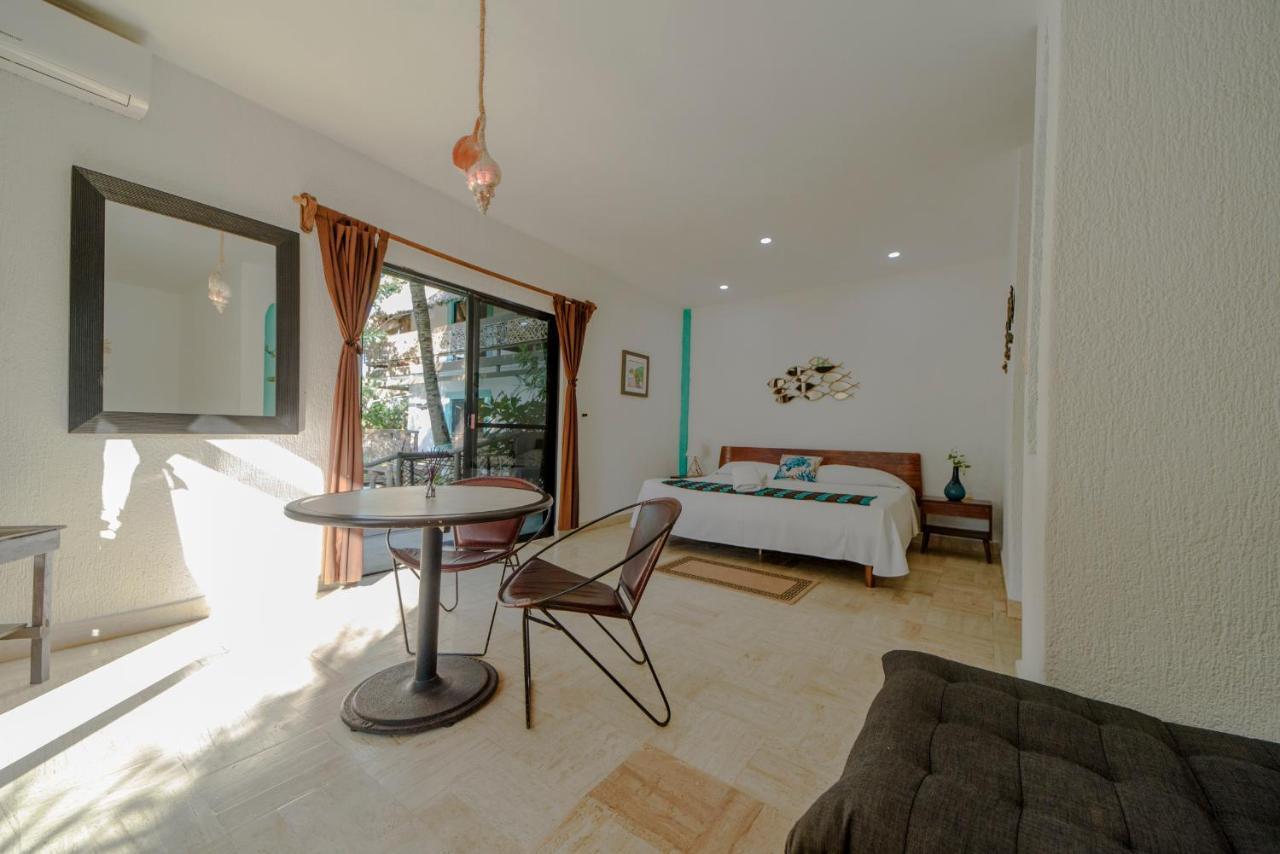 Hotel Villas Tiburon Isla Holbox Exterior photo
