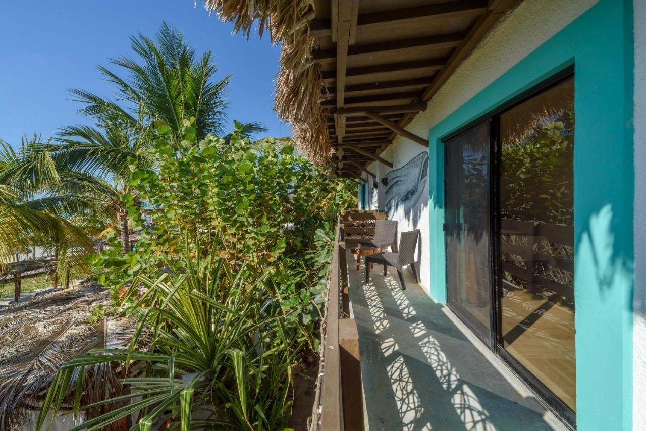Hotel Villas Tiburon Isla Holbox Exterior photo