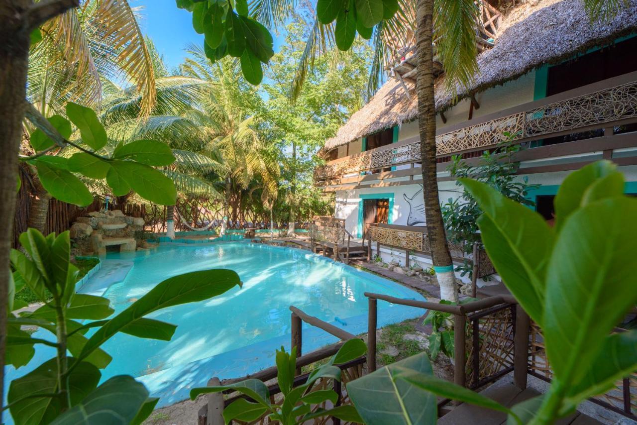 Hotel Villas Tiburon Isla Holbox Exterior photo