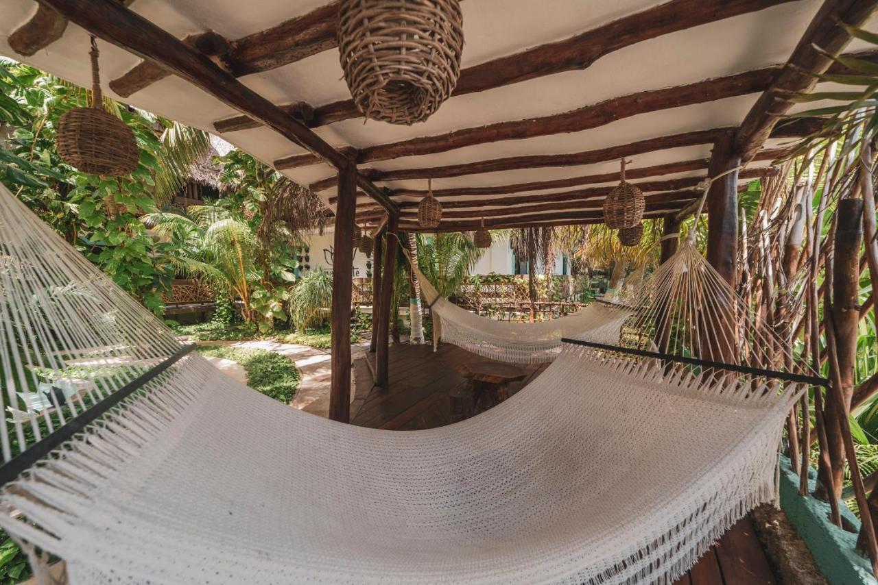 Hotel Villas Tiburon Isla Holbox Exterior photo
