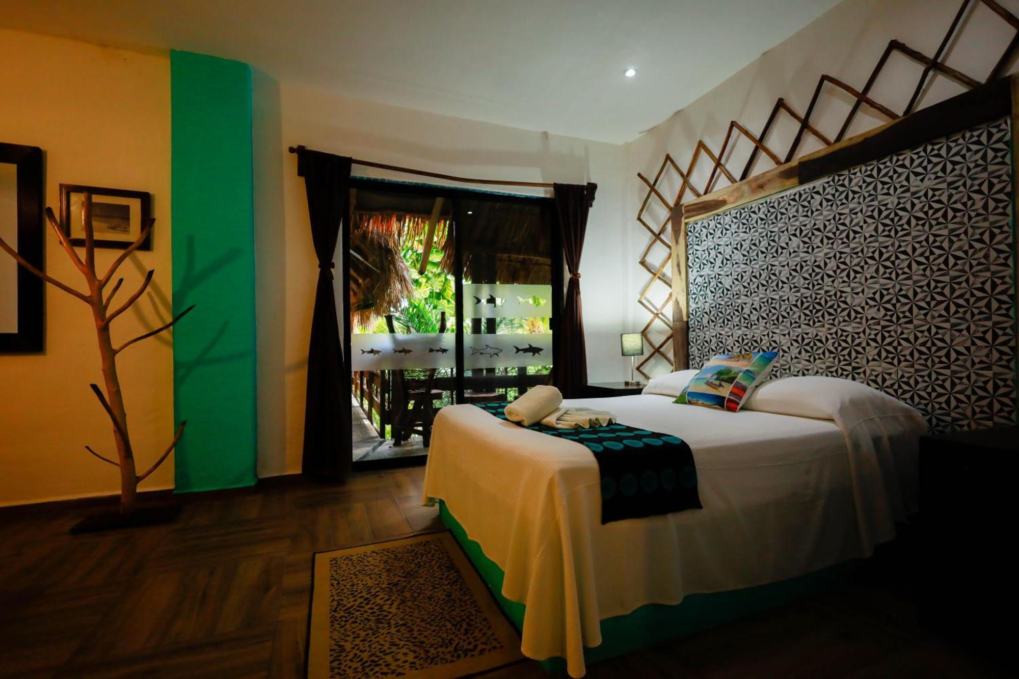 Hotel Villas Tiburon Isla Holbox Exterior photo